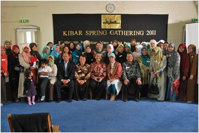 Membangkit Peradaban Islam, Sudut Pandang Keluarga Islam Indonesia Britania Raya