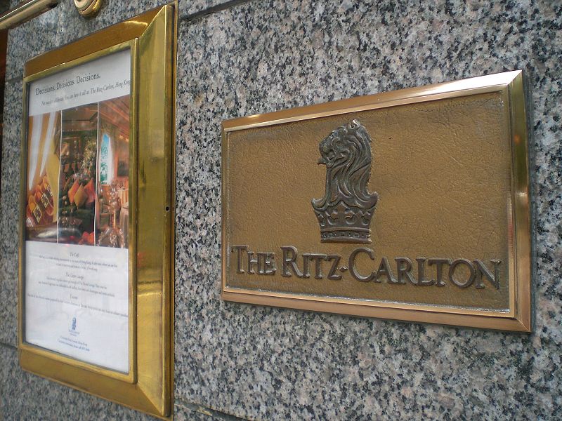 Para Pebisnis Ritz Carlton dan Marriott