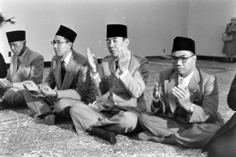 Kisah Aneh dan Unik Ketika Soekarno Dijadikan Nabi