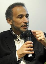 AS Tetap Melarang Masuk Tariq Ramadan 