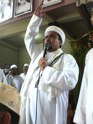 Seruan FPI untuk Mendukung JK Wiranto