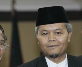 Dipasangkan dengan JK, Hidayat Tunggu Keputusan Majelis Syuro PKS