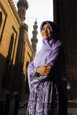 Cinta Segitiga Oki Setiana