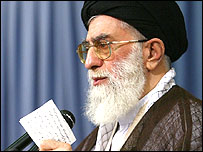 Khamenei Ancam Putuskan Pipa Minyak AS di Hormuz
