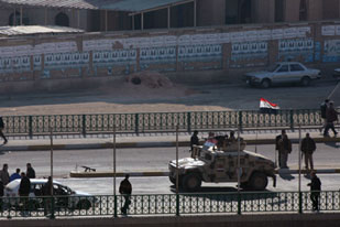 "Tentara" Misterius Culik Puluhan Orang di Baghdad