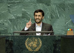 Ahmadinejad: Rahasia Sukses Negara Islam adalah Persatuan