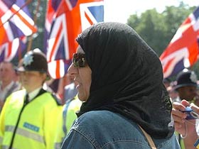 Aksi Massa Besar-Besaran Menentang Islamofobia Digelar di London, Hari ini