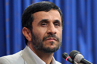 Barat Membutuhkan Sosok Seperti Ahmadinejad