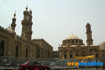 Peran Hukum Islam dan Al-Azhar Tidak Berubah di Bawah Konstitusi Baru Mesir 