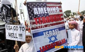 Demo Kecam Film Innocence of Muslims, Massa FUI Lempari Kedubes AS dengan Batu