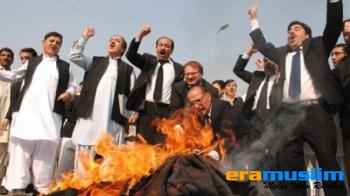 74% Warga Pakistan Anggap AS Sebagai Negara Musuh