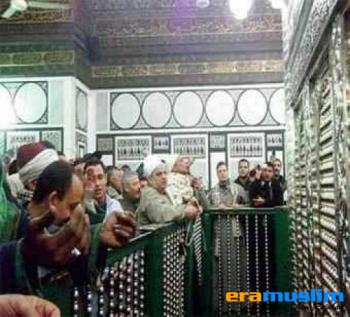 Syiah Mesir Tuntut Izin Miliki Rumah Ibadah dan Kuota di Parlemen