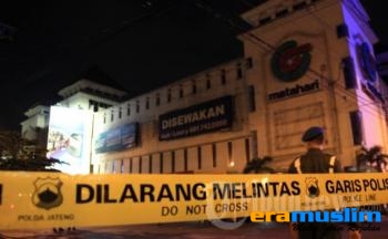 Densus 88 Baku Tembak dengan Tersangka "Teroris" di Solo, 3 Orang Tewas