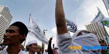 Ribuan Massa FPI Rayakan Milad di Monas