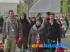 Anggota Parlemen Belgia Luncurkan "Startet Kit" untuk Imigran Muslim