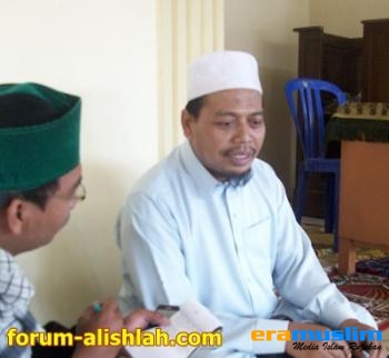 Ust Aris Munandar : UMAT ISLAM HARUS WASPADAI KEPEMIMPINAN PLURALIS