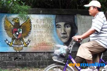 BNPT: 86 % Mahasiswa di 5 Universitas Terkemuka di Jawa Tolak Pancasila