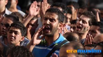 Warga Palestina Protes Rencana Abbas Lakukan Pertemuan dengan Wakil PM Israel