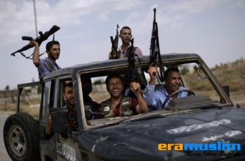 Wilayah Pedesaan Suriah Berikan Dukungan bagi Pejuang Pemberontak Anti Assad