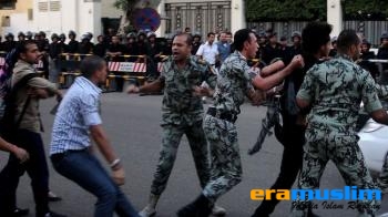 Pengadilan Mesir Tangguhkan Kekuasaan Militer untuk Tangkap Warga Sipil