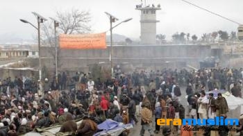 Demonstran Afghanistan yang Kecam Film Anti Islam Dicegah Menuju Pangkalan Bagram