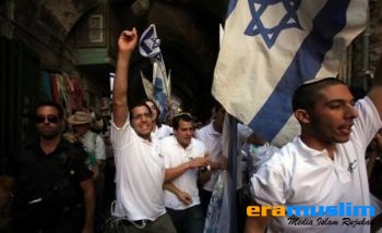 Warga Yahudi dan Arab Berpawai Tandai 45 Tahun Pendudukan Israel