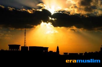 Muslim di Akrtik Eropa Bagian Utara Bahkan Berpuasa Hingga 20 Jam