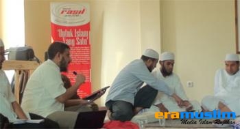 Acara "Mubahalah" Haidar dengan Husein bin Hamid Alatas di Radio Silaturrahim