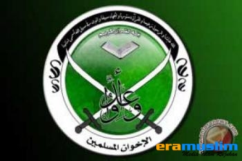 STRATEGI POLITIK MILITER VS IKHWAN DARI MASA TRANSISI MENUJU KURSI PRESIDEN 