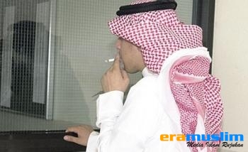 Arab Saudi Terapkan Larangan Menjual Rokok kepada Orang di Bawah 18 Tahun