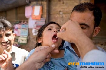 Dianggap Racun, Seorang Ulama Pakistan Nyatakan "Jihad" Melawan Vaksinasi Polio