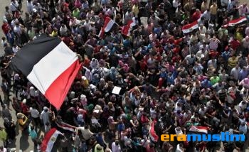 Jaksa Penuntut Mengajukan Banding Atas Putusan Pengadilan Terhadap Mubarak