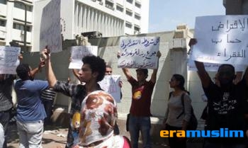 Aktivis Revolusioner Tolak Mesir Pinjam Duit dari IMF