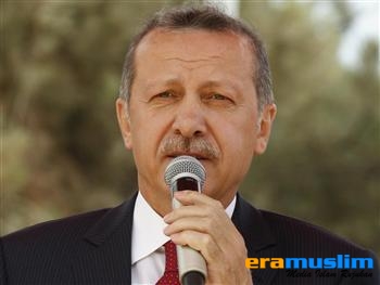PM Turki Berbuka Puasa Bersama dengan Pimpinan Hamas Khalid Misyaal 