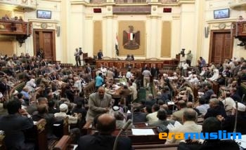 Pengadilan Dukung Mahkamah Agung Konstitusi Bubarkan Parlemen Mesir