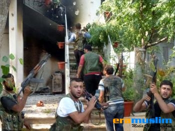 Tentara Pembebasan Suriah Rebut Kendali Pusat Kota Aleppo