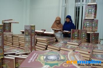 Mengurangi Alquran Rusak, YDSF Bagikan 2.000 Mushaf